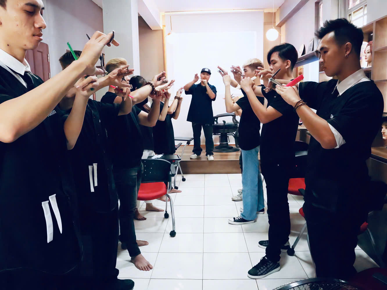 Dạy cắt tóc nam